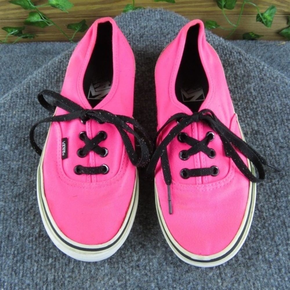 VANS Women's Classic Hot‎ Sneaker Pink Fabric Size 7M Gently Used 2025 - Picture 2 of 8